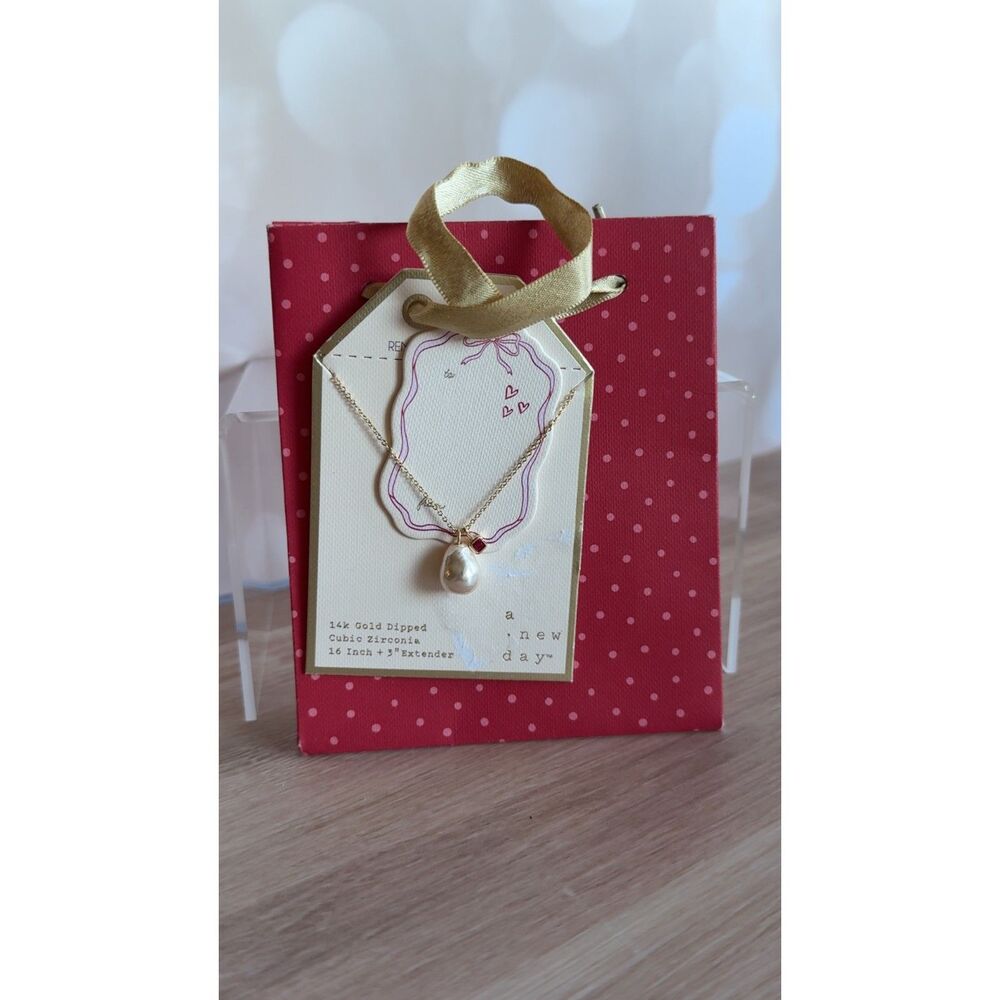 Pearl Necklace |  a new day
